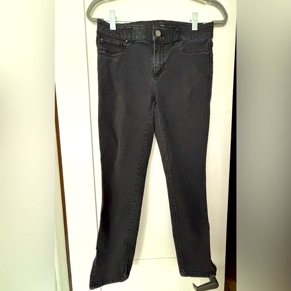 White House Black Market The Jegging Crop Black Jeans Sz 4 Mid Rise Ankle Zipper